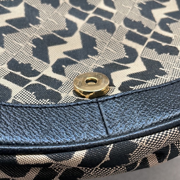 L.A.M.B. Shoulder bag - Picture 16 of 17